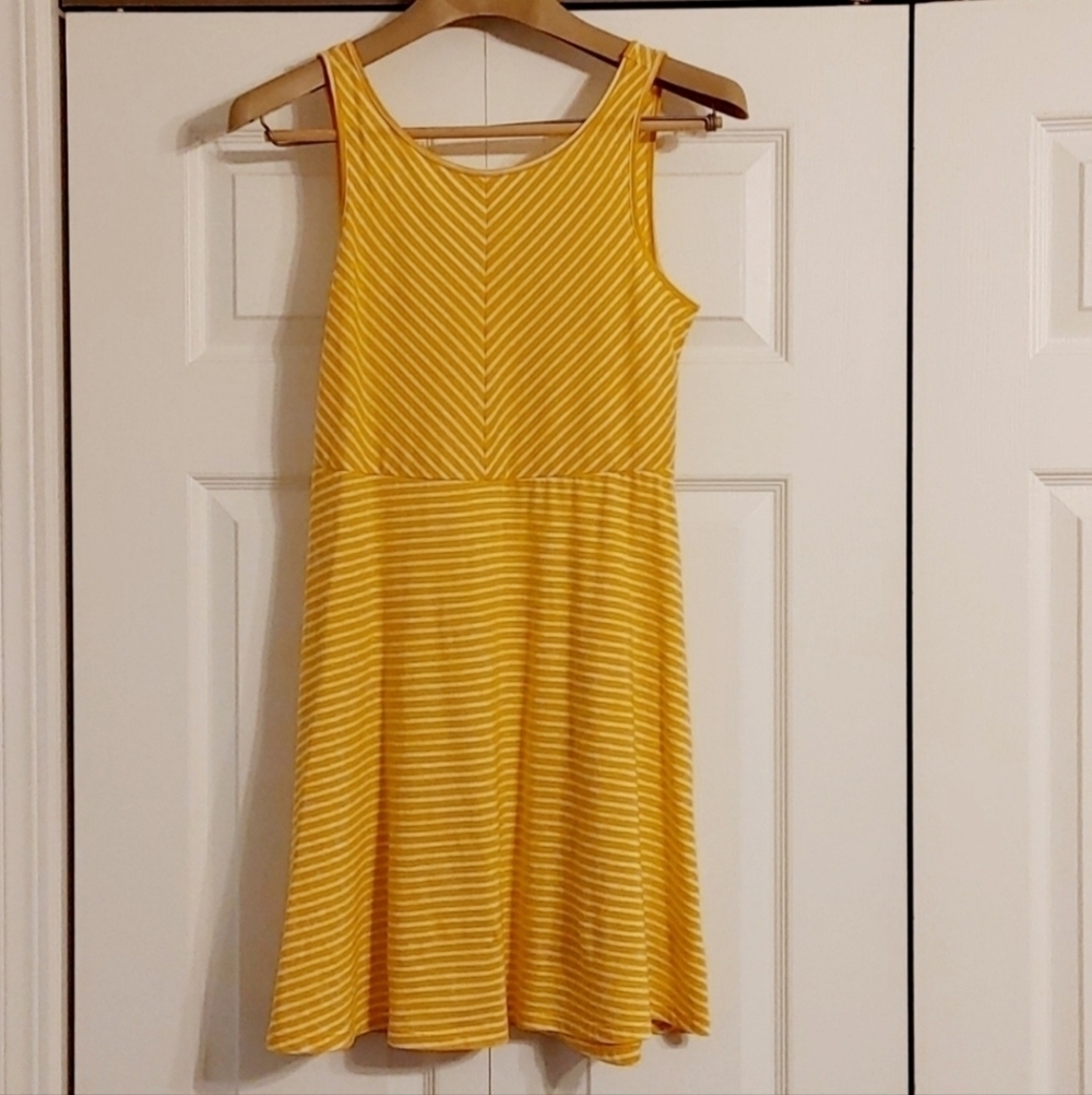 NWT Old Navy Yellow White Striped Sundress Girl's XL (14) Sleeveless 100% Cotton